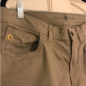 Duck Head shoreline Five Pocket, Khaki Pants, Excellent Condition, 31x32